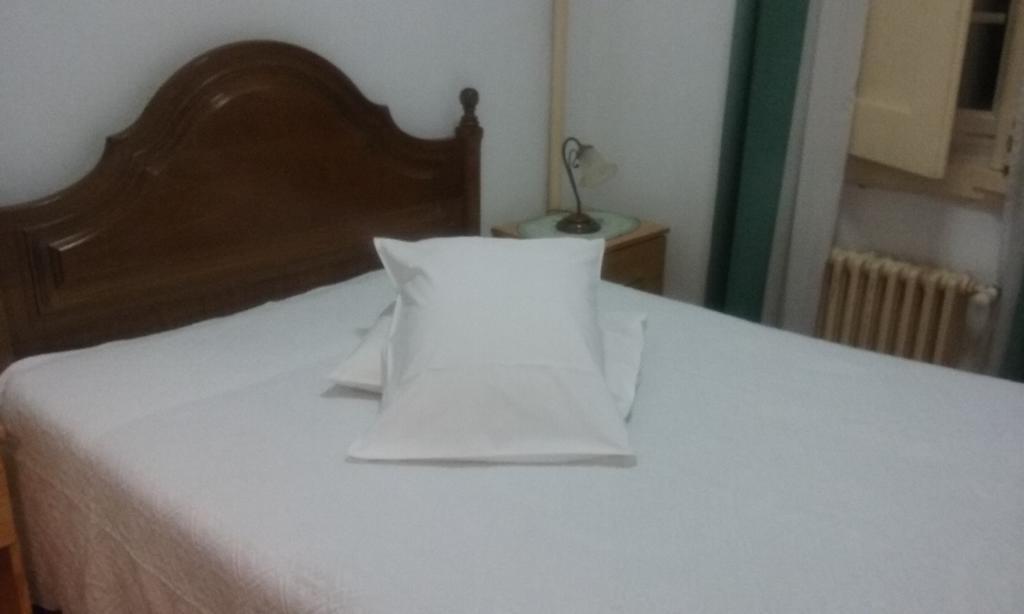 Pensao Avenida Hotel Penacova Luaran gambar
