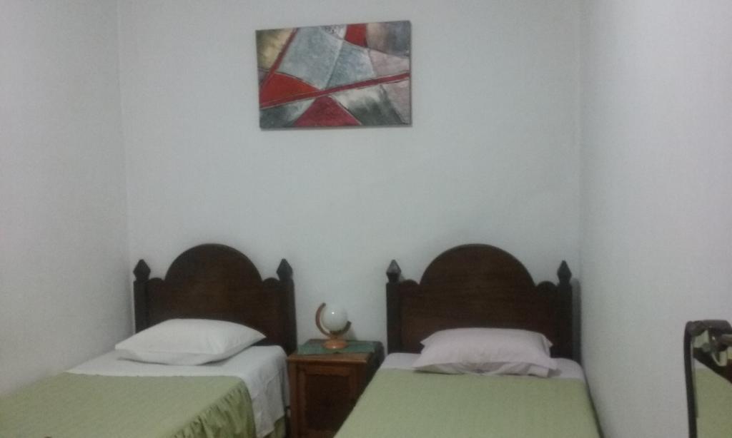 Pensao Avenida Hotel Penacova Luaran gambar